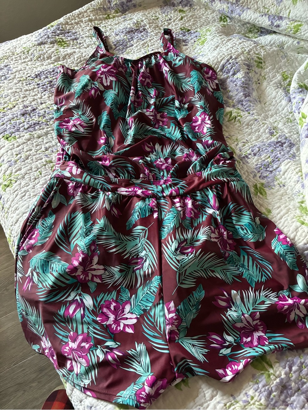 Bloomchic Womens swim wear. 14-16